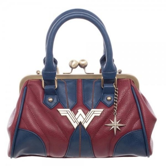 Wonder Woman Costume Inspired Handbag - Picture 1 of 4